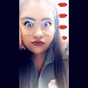 Meet your Posher, Liliana